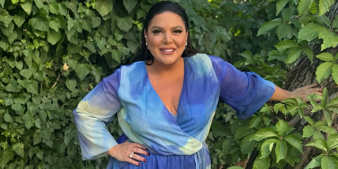 Η Δανάη Μπάρκα φόρεσε τις leopard γόβες που θα ανανεώσουν τα βραδινά looks σου