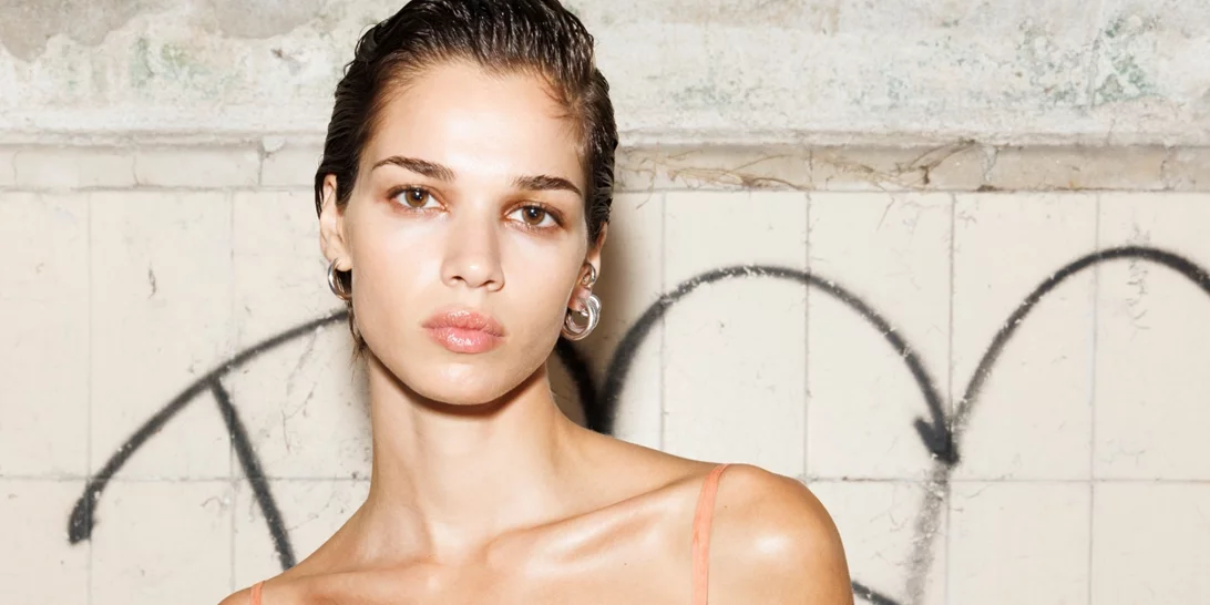 3 καφέ mascaras που αγαπώ και κοστίζουν κάτω από 10 ευρώ