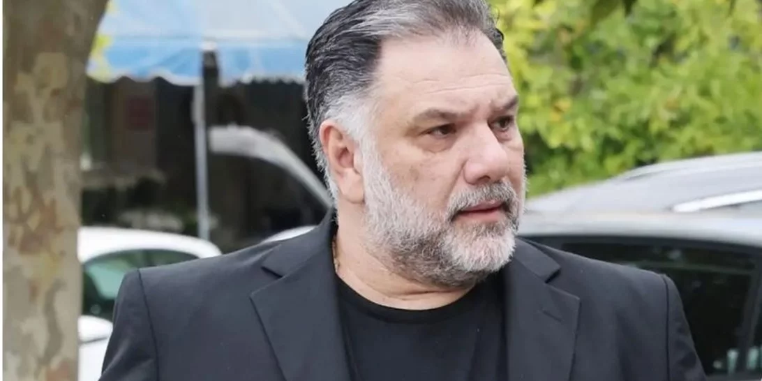 Ο Γρηγόρης Αρναούτογλου μιλάει την περίοδο προεφηβείας του γιου του | "Φωνάζει στα καλά καθούμενα, χωρίς λόγο"