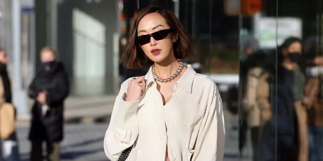 Βρήκαμε στη Bershka τα κομψά παντελόνια που θα σε πείσουν να υιοθετήσεις την πιο hot τάση της σεζόν