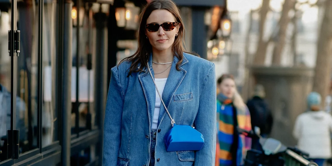 Ανοιξιάτικη capsule γκαρνταρόμπα | Πώς θα την δημιουργήσεις με μόνο 12 κομμάτια