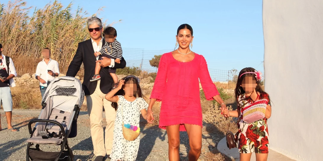 Σταματίνα Τσιμτσιλή - Θέμης Σοφός | Τέταρτο παιδί για το ζευγάρι;