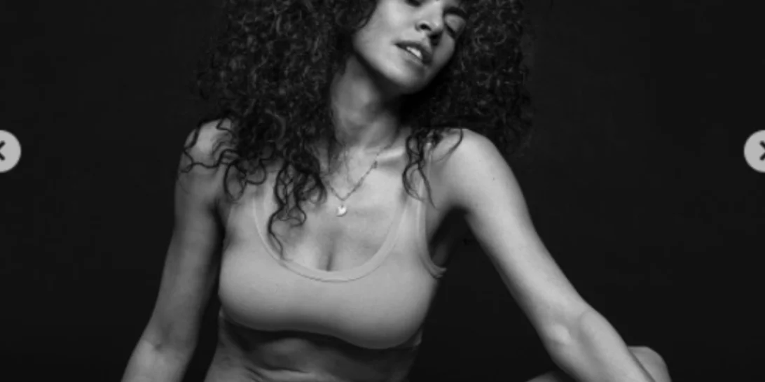 Μαρία Σολωμού | Ποζάρει με εσώρουχα χωρίς ρετούς και στέλνει ένα υπέροχο μήνυμα