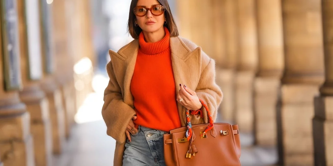 Το μάλλινο τζάκετ από τη Massimo Dutti που φορούν όλα τα Tiktok girls