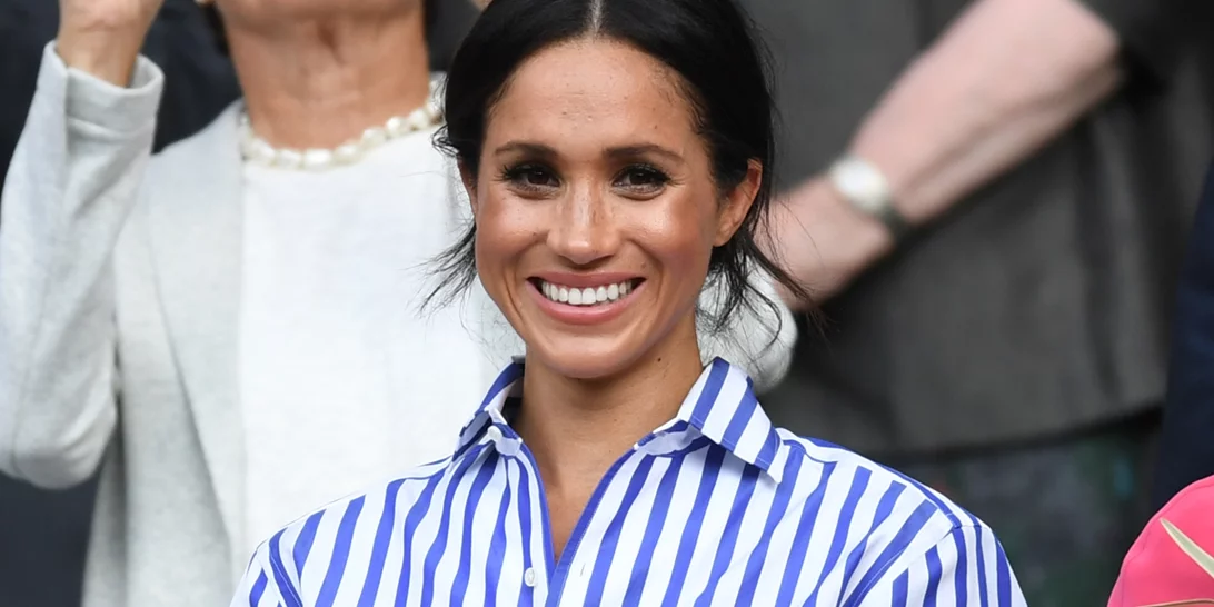 To ριγέ πουκάμισο είναι το hero piece του φετινού φθινοπώρου