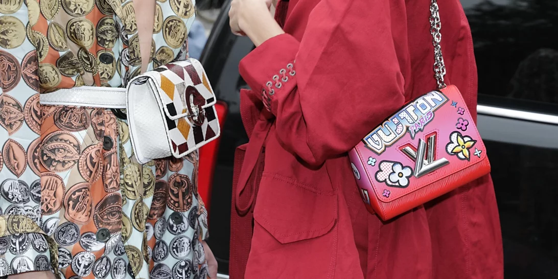 4 τσάντες σε απολύτως προσιτές τιμές που φαίνονται πολυτελείς