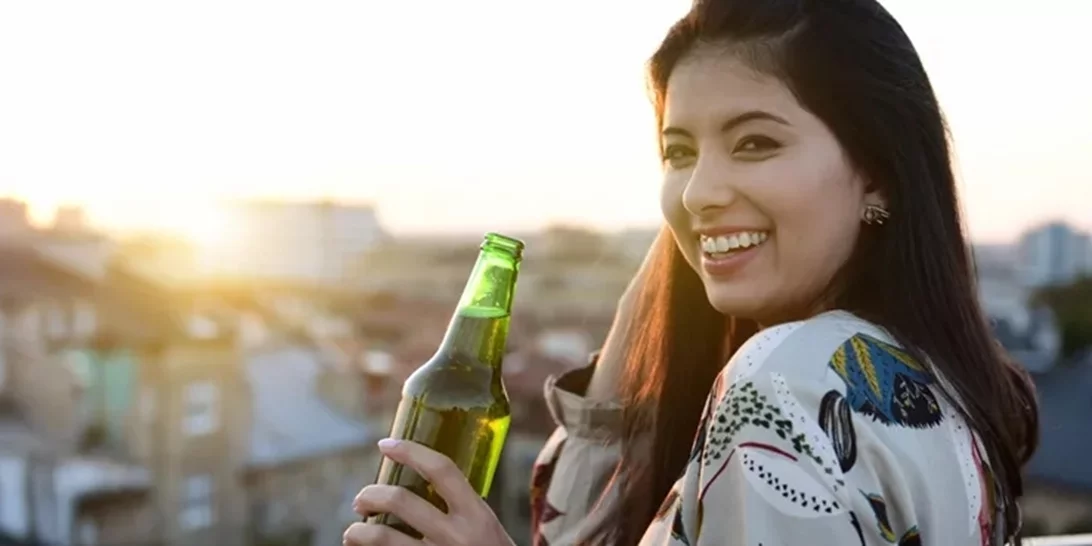 Τι προκαλεί το αλκοόλ στο σώμα μας | 5 βασικές επιπτώσεις