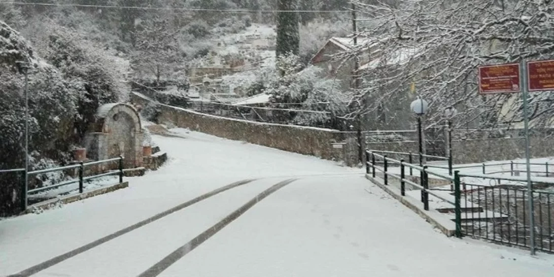 Χιονοπτώσεις σήμερα ακόμα και σε περιοχές με χαμηλό υψόμετρο - Πώς θα εξελιχθεί η κακοκαιρία "AVGI" σε όλη την επικράτεια