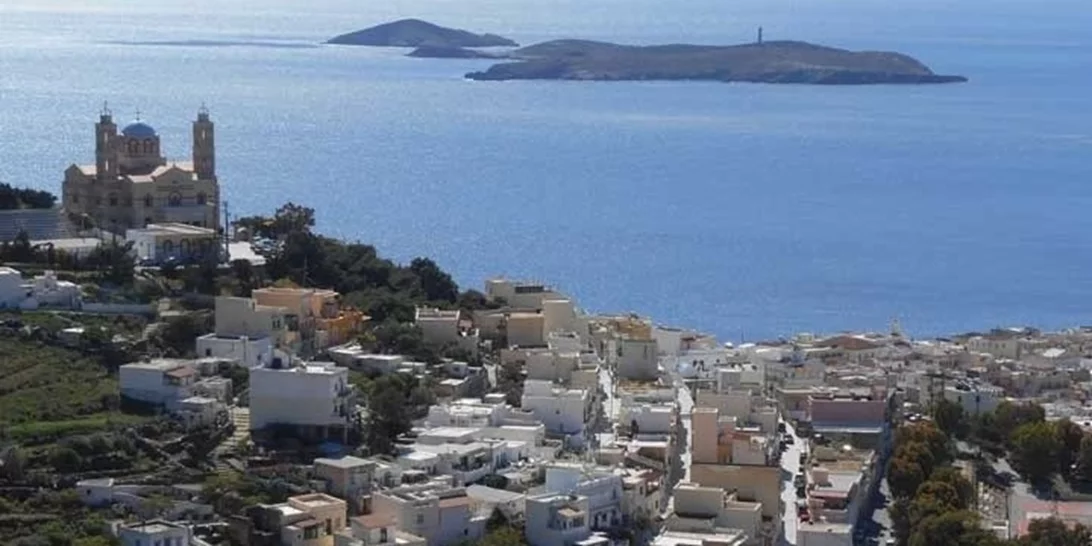 Ταξίδι στη Σύρο | Διακοπές και πολιτισμός στην "αρχόντισσα των Κυκλάδων"