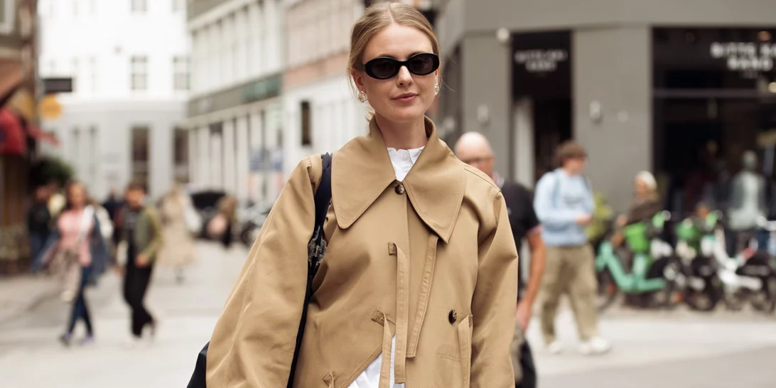 Το μπεζ παντελόνι από τη Marks and Spencer που θα ευχαριστηθείς να φοράς τους επόμενους μήνες