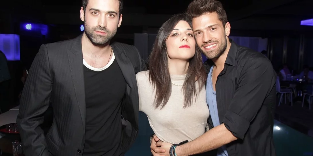 Πριν 39 χρόνια γεννήθηκαν στην Ελλάδα τα πρώτα τρίδυμα από εξωσωματική- Ο Κωνσταντίνος Αργυρός και τα αδέλφια του!