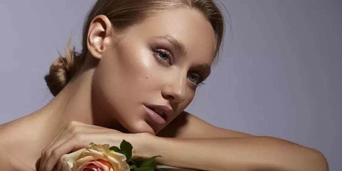 Οι καλύτερες κρέμες νύχτας με ρετινόλη για μια πιο σφριγηλή και νεανική επιδερμίδα