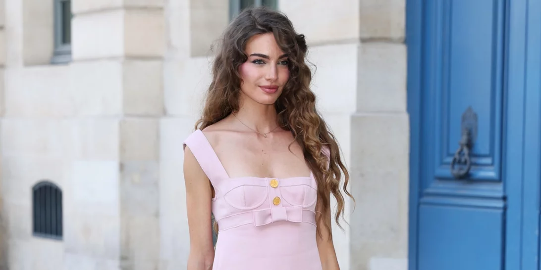 5 αέρινα looks που θα σε βάλουν σε mood διακοπών ακόμα κι αν βρίσκεσαι στην πόλη