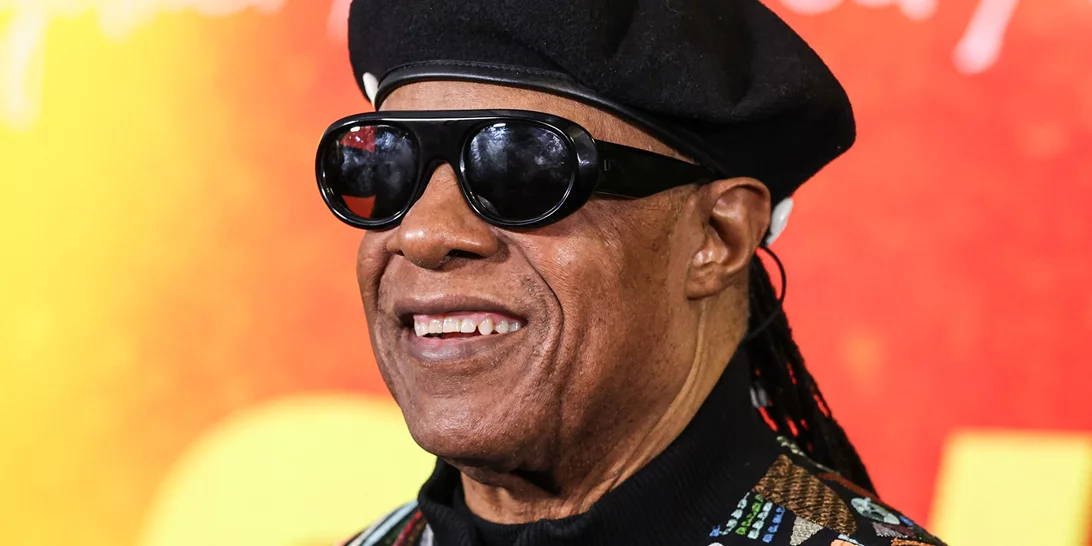 Ο Stevie Wonder δεν είναι τυφλός | Μια νέα θεωρία συνωμοσίας