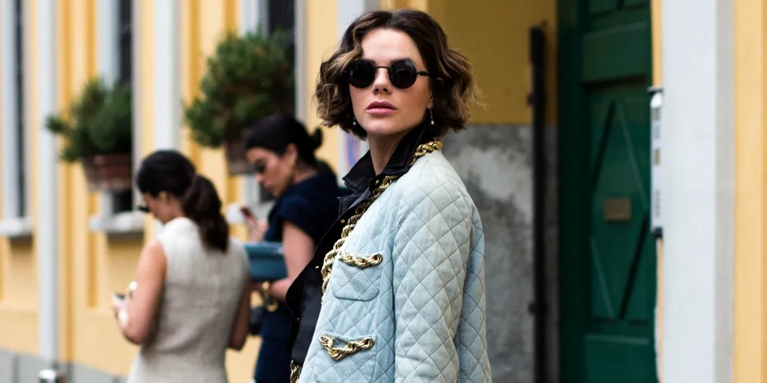 8 σύνολα με πρωταγωνιστή το τζιν για να ανανεώσεις το στιλ σου αυτη την εβδομάδα