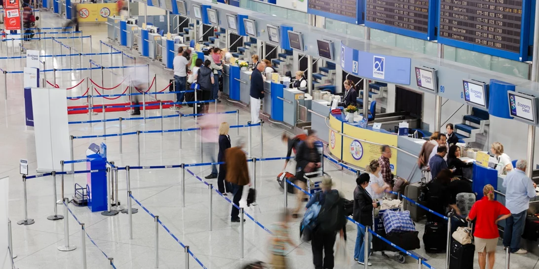 Χρονιά ρεκόρ το 2023 για τα ελληνικά αεροδρόμια - Στα ύψη η επιβατική κίνηση
