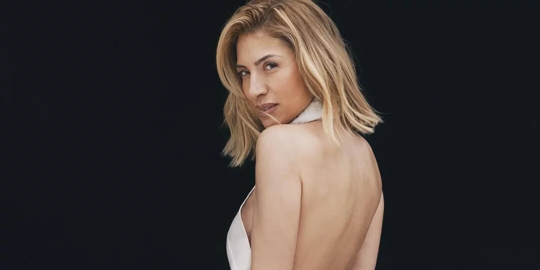 Η Μαρία Ηλιάκη έκανε τα τέλεια beach waves | Τρεις πανεύκολοι τρόποι για να τα πετύχεις