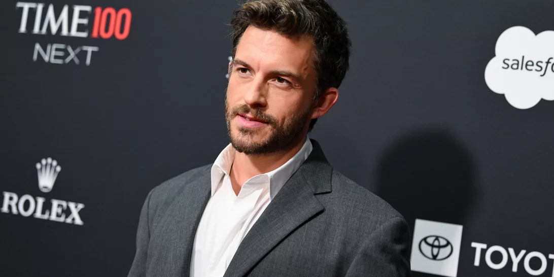 People | O Jonathan Bailey είναι ο πιο σέξι άνδρας για το 2025