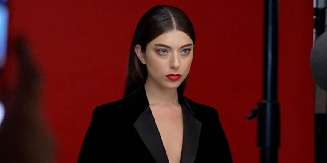 Enter The Bold | Η Ιφιγένεια Πιερίδου φωτογραφίζεται αποκλειστικά για τη Madame Figaro