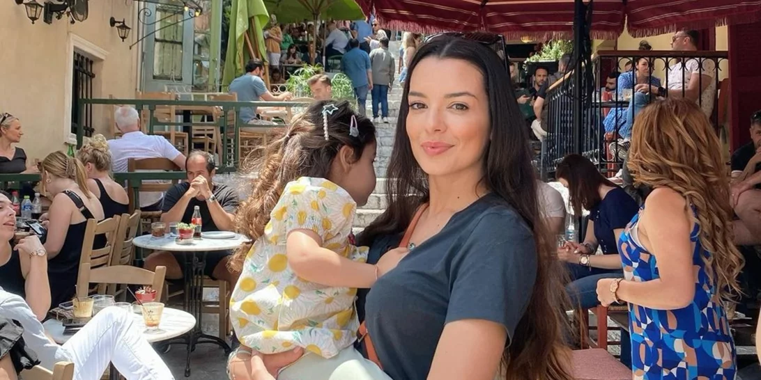 Η cool απάντηση της Νικολέττας Ράλλη σε follower που τη ρώτησε για τα κιλά της
