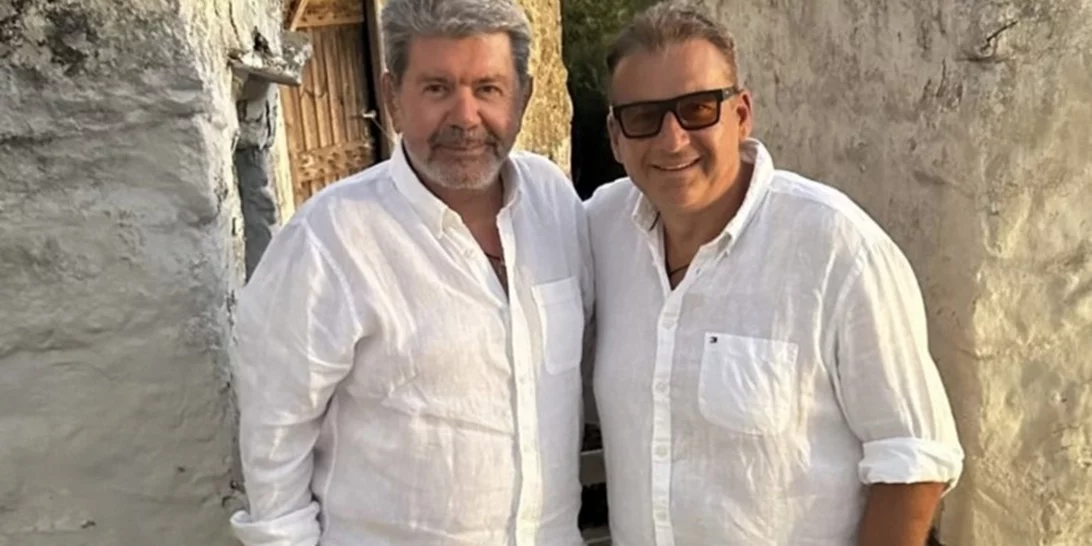 Γιώργος Λιάγκας και Γιάννης Λάτσιος μαζί στην Τήνο