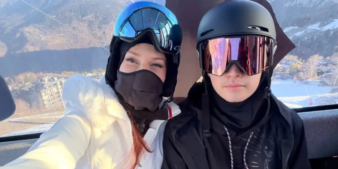 Σίσσυ Χρηστίδου | Χριστουγεννιάτικo ταξίδι στο Κουρσεβέλ με τους γιους της