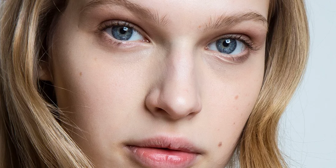 8 κρέμες ματιών με καφεΐνη που "ξυπνούν" το βλέμμα όπως ένας espresso