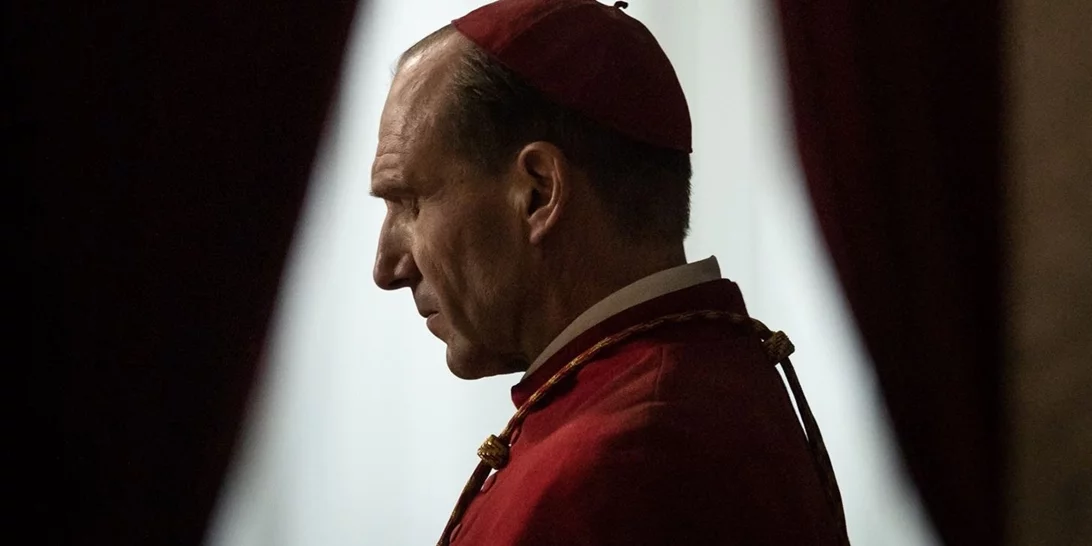 Πώς το Κονκλάβιο μας βάζει στα ενδότερα του Βατικανού