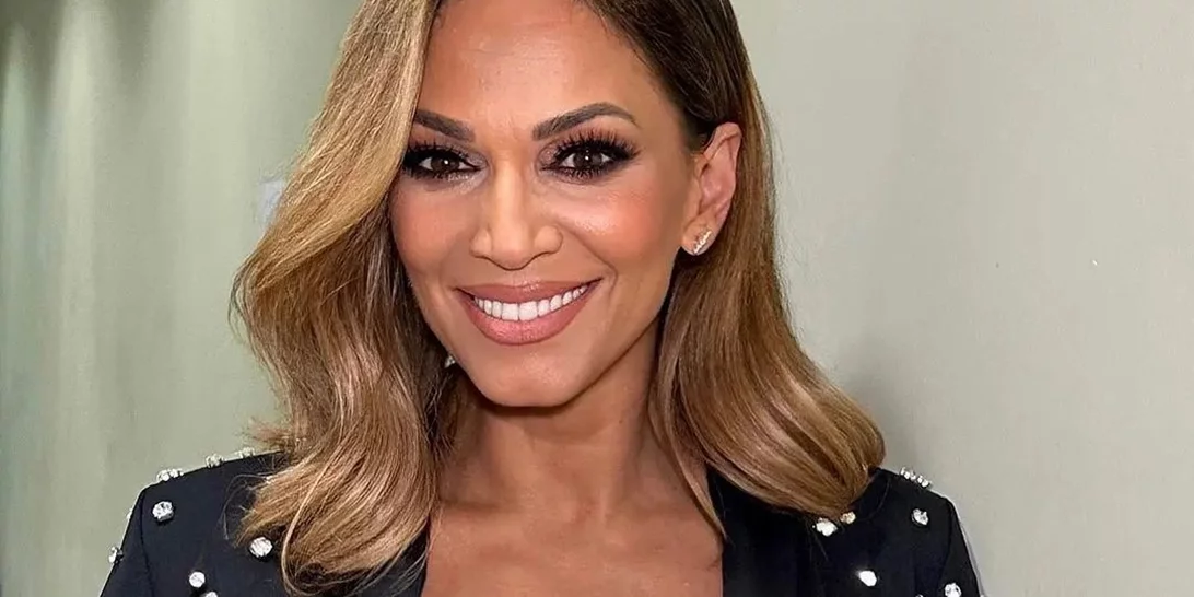 Πιο ξανθιά από ποτέ η Έλλη Κοκκίνου | Η νέα αλλαγή στην εμφάνισή της