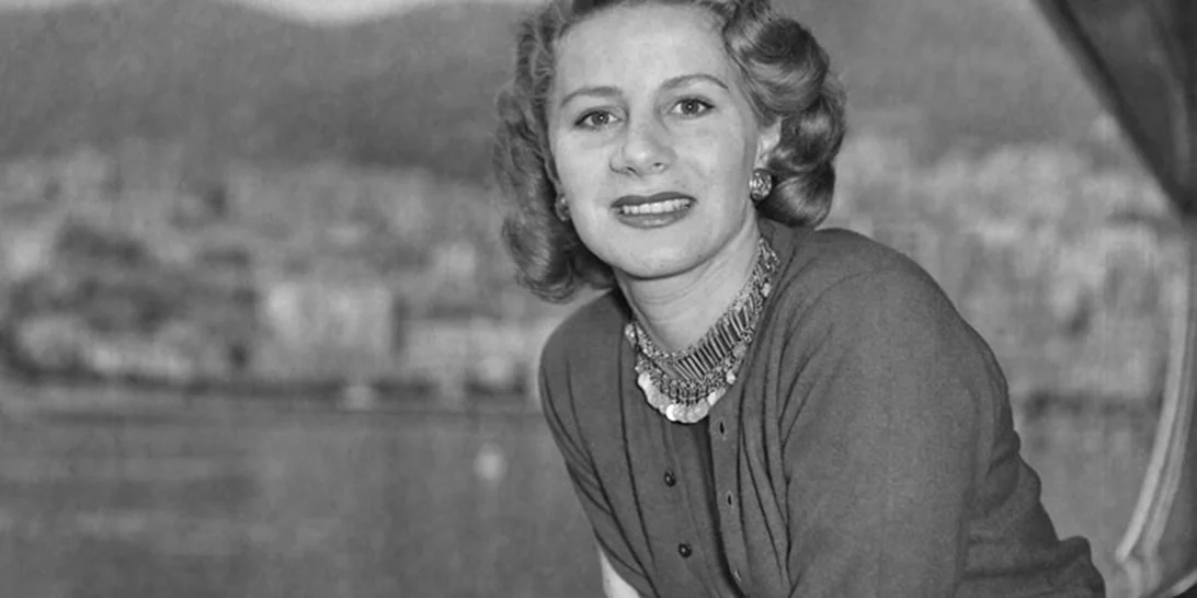 Τίνα Λιβανού | Σπάνιο φωτογραφικό ντοκουμέντο με τον γιο της, Αλέξανδρο Ωνάση λίγο πριν φύγει από τη ζωή