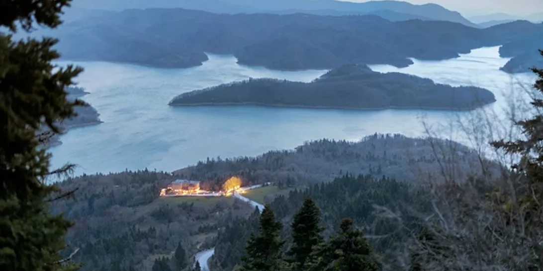 Αυτή είναι η μόνη λίστα που χρειάζεστε για τις φθινοπωρινές αποδράσεις σας