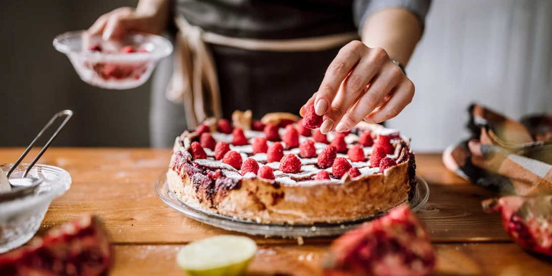 18 Ιανουαρίου γιορτή: Ποιος γιορτάζει σήμερα 18/1 - Εορτολόγιο
