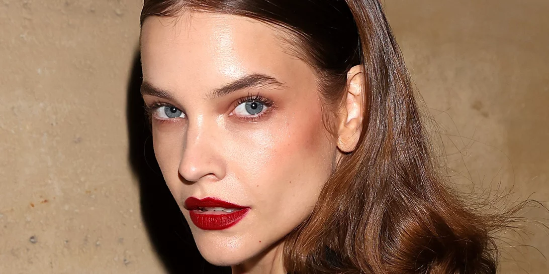 Hot burgundy | 5 προϊόντα για να ενσωματώσεις το πιο κομψό χρώμα του φθινοπώρου στο μακιγιάζ σου