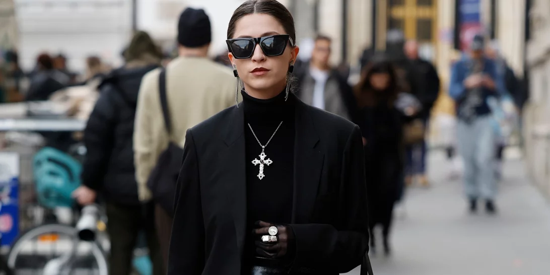 Τα κομψά looks που μπορείς να δημιουργήσεις με μια φούστα τον χειμώνα