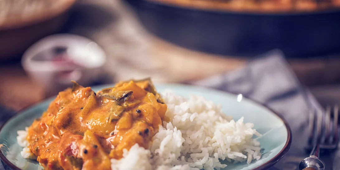 Κοτόπουλο με πιπεριές και μανιτάρια για ένα λαχταριστό μεσημεριανό