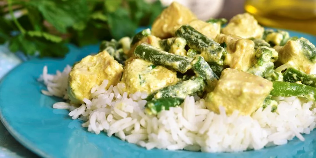 Συνταγή για κοτόπουλο φρικασέ | Μια κλασική Πολίτικη συνταγή