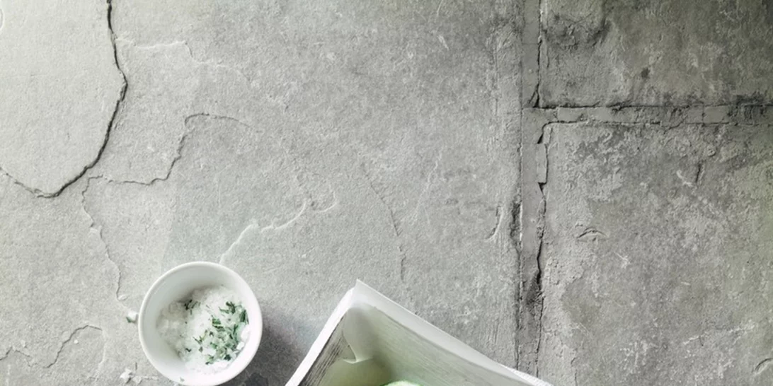 Σαλάτα με σπιτική μαγιονέζα και προσούτο