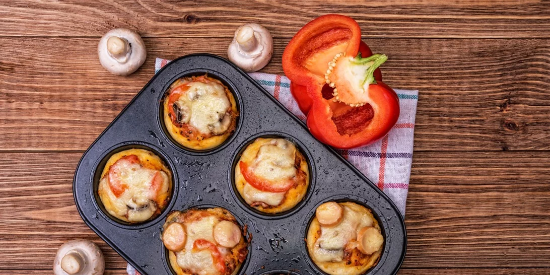 Συνταγή για αλμυρά cupcakes - pizza με pepperoni