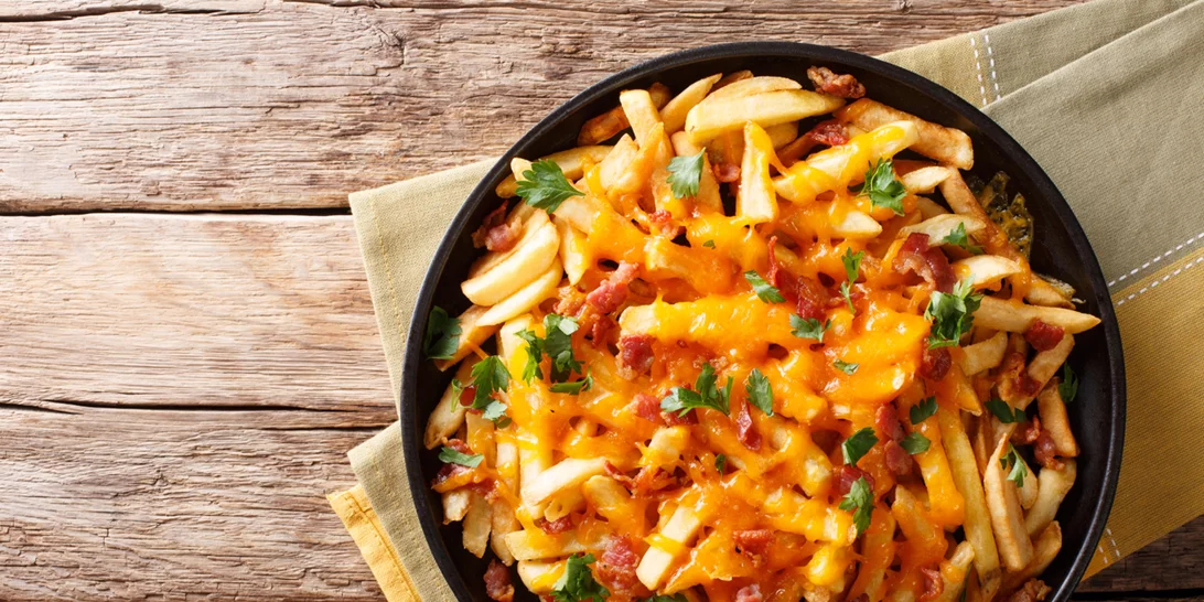 Πώς θα φτιάξεις πατάτες στο φούρνο σαν να είναι τηγανητές