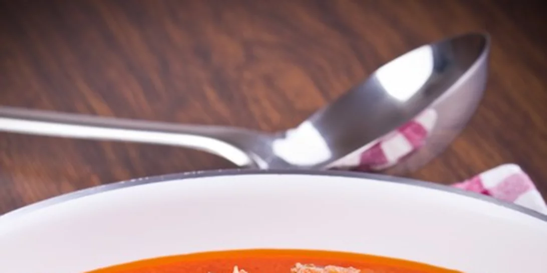 Συνταγή για σουπιές με κόκκινη σάλτσα