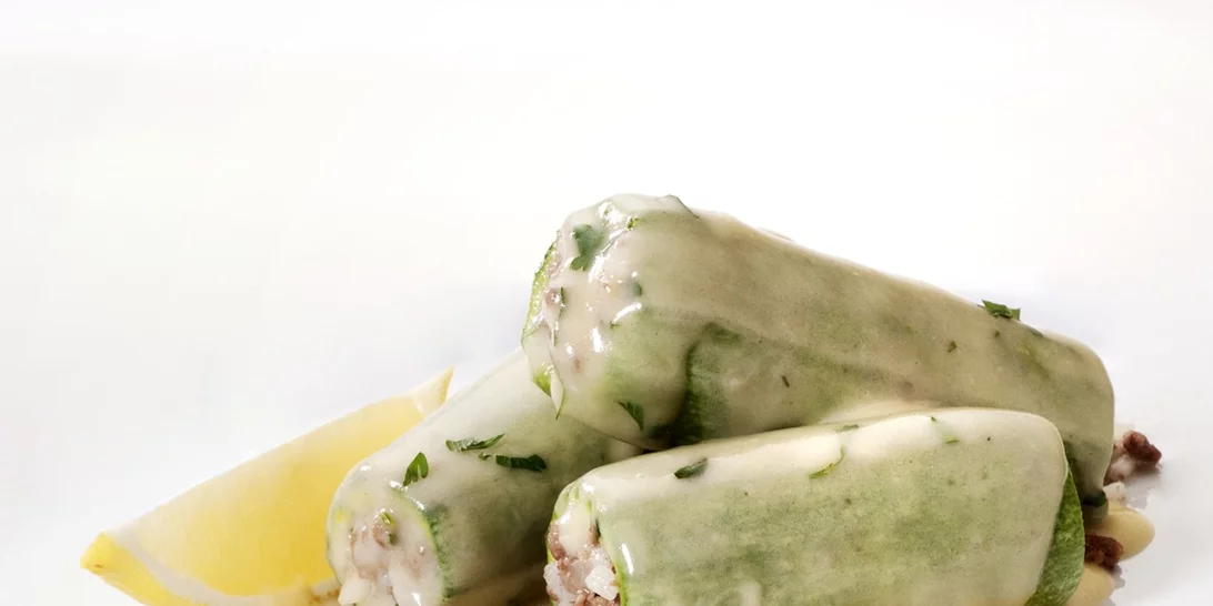 Κολοκυθάκια γεμιστά με κρέμα αυγολέμονο