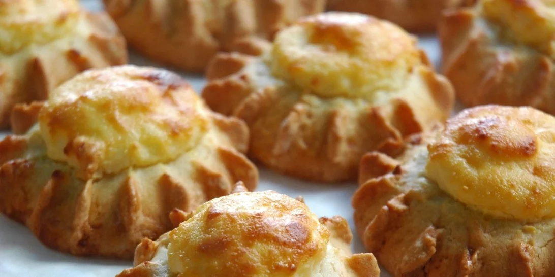 Συνταγή για λυχναράκια | Δοκίμασε τα παραδοσιακά κρητικά καλιτσούνια