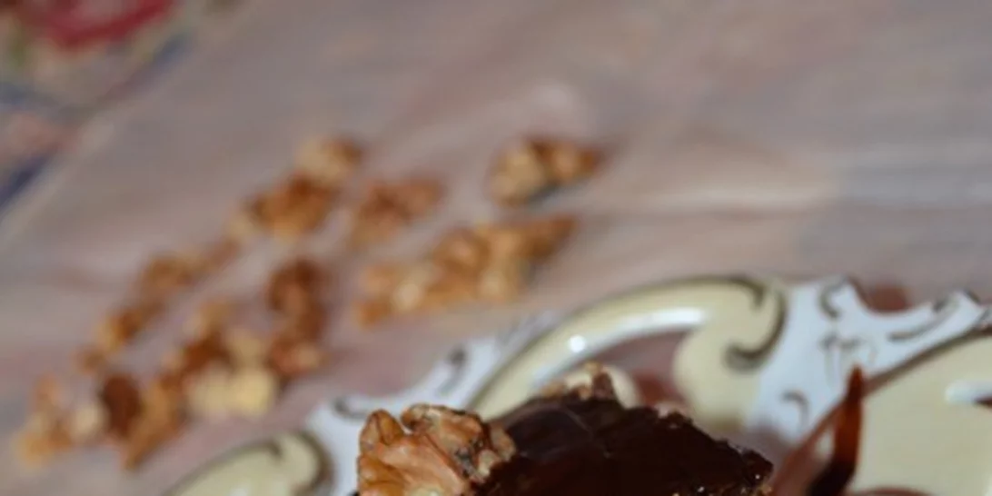 Συνταγή για καρυδόπιτα | Το ιδανικό επιδόρπιο για το τραπέζι της Καθαράς Δευτέρας