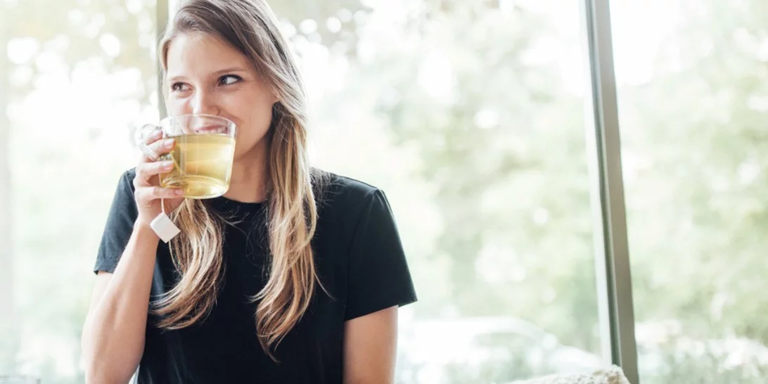 7 λόγοι για να εντάξεις το πράσινο τσάι στις καθημερινές σου συνήθειες