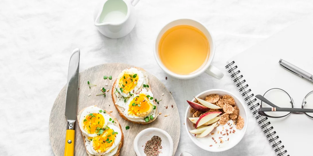 Τι να φάω για πρωινό για να χάσω κιλά; 3 τροφές που είναι καλό να περιέχει το πρωινό γεύμα