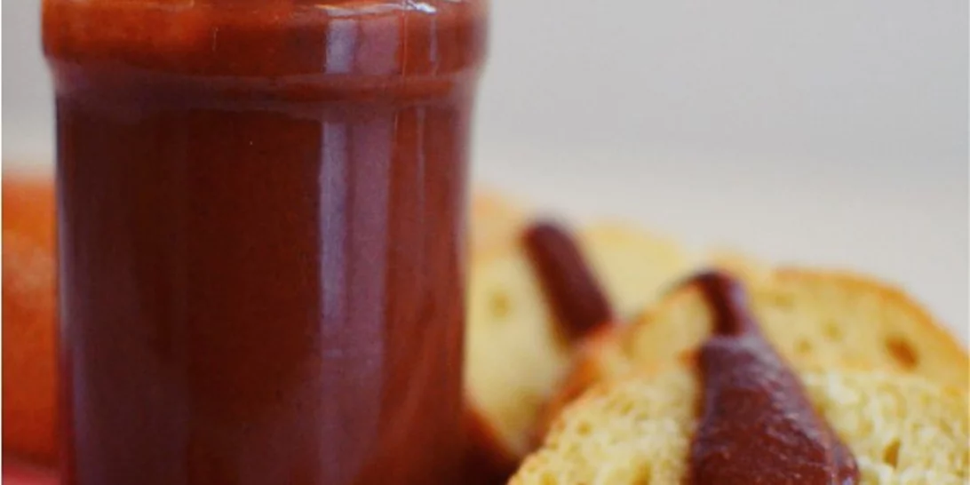 Συνταγή για άλειμμα σοκολάτα ταχίνι | Να πώς θα αντικαταστήσεις την πραλίνα φουντουκιού