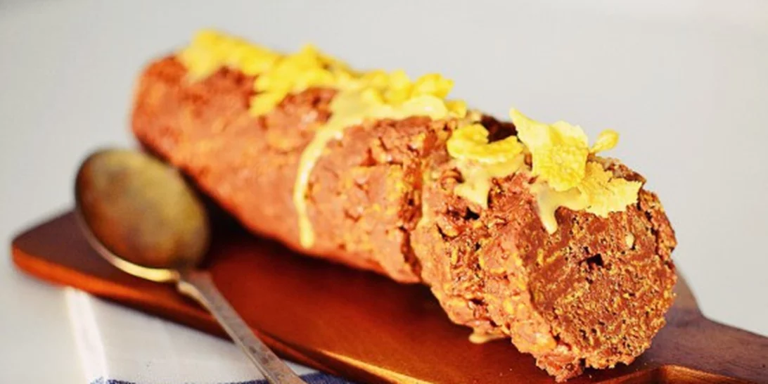 Συνταγή για κορμό σοκολάτας με ταχίνι και κορν φλέικς