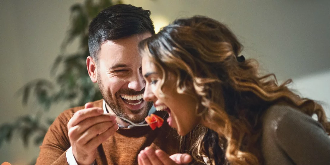 Ζώδια και ερωτική έλξη | Με ποια ζώδια ταιριάζεις και με ποια όχι;