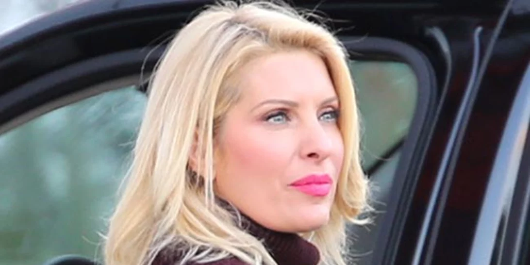 Ελένη Μενεγάκη: Αποκάλυψε on air τα κιλά της