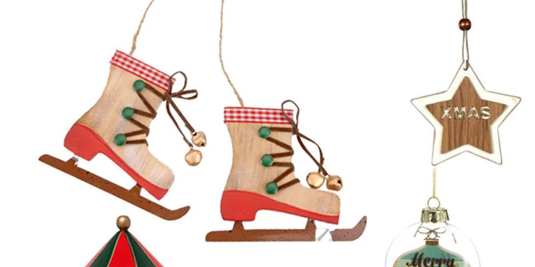 15 +1 πανέμορφα Χριστουγεννιάτικα στολίδια κάτω από 10 ευρώ